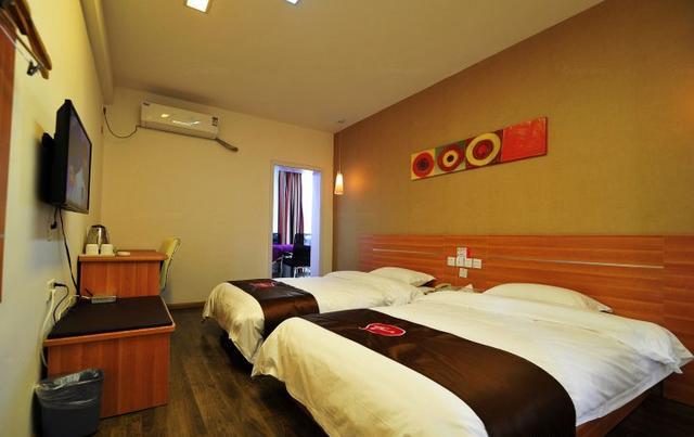 Thank Inn Chain Hotel Guizhou Anshun Development Area Xihang Road Kültér fotó